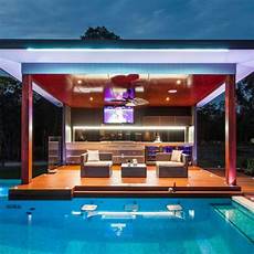 Outdoor Bar