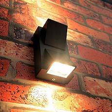 Outdoor-Wall-Lamps