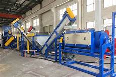 PET Bottle Crushing and Washing