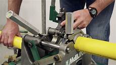 Pipe manufacturing machine