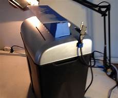 Plastic recycling machine