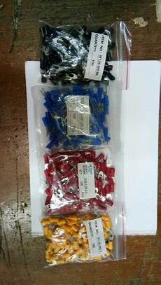 Polos