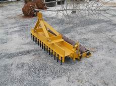 Pulverizer machine