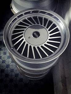 Racing Wheels