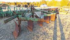 Semi Mounted Hydraulic Profile Plough