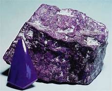 Semi Precious Stone Crafts