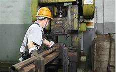 Shearing machines
