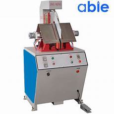 Shoe Moulding Machines