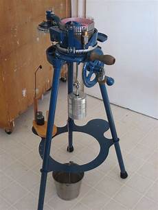 Socks knitting machine