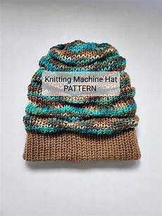 Socks knitting machine
