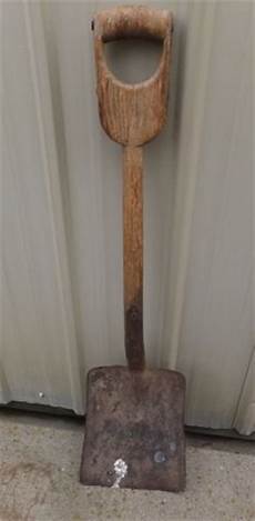 Spade Shovel