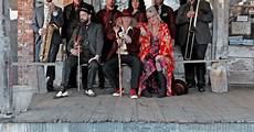 Squirrel Nut Zippers