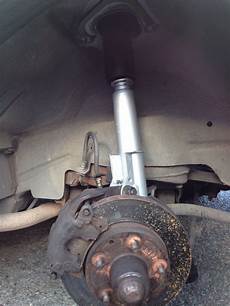 Strut Mount