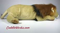 Stuffed-Lions