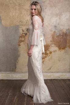 Tall Textured Lace Hem Skirt
