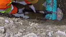 Tapping machine