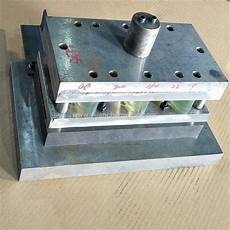 Thickness Planer with Auto Mould