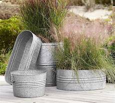 Tubs Containers For