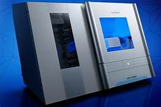 Universal milling machine