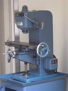 Used Milling Machine