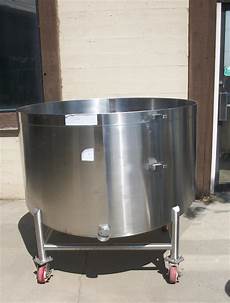 Vacuum Sizing Tanks and Vacuum Equipment