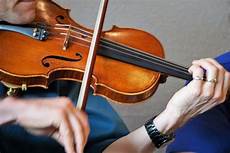 Violin Maker