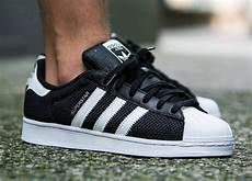 Women Athletic Shoes