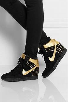Women Athletic Shoes