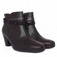 Women's Accessories